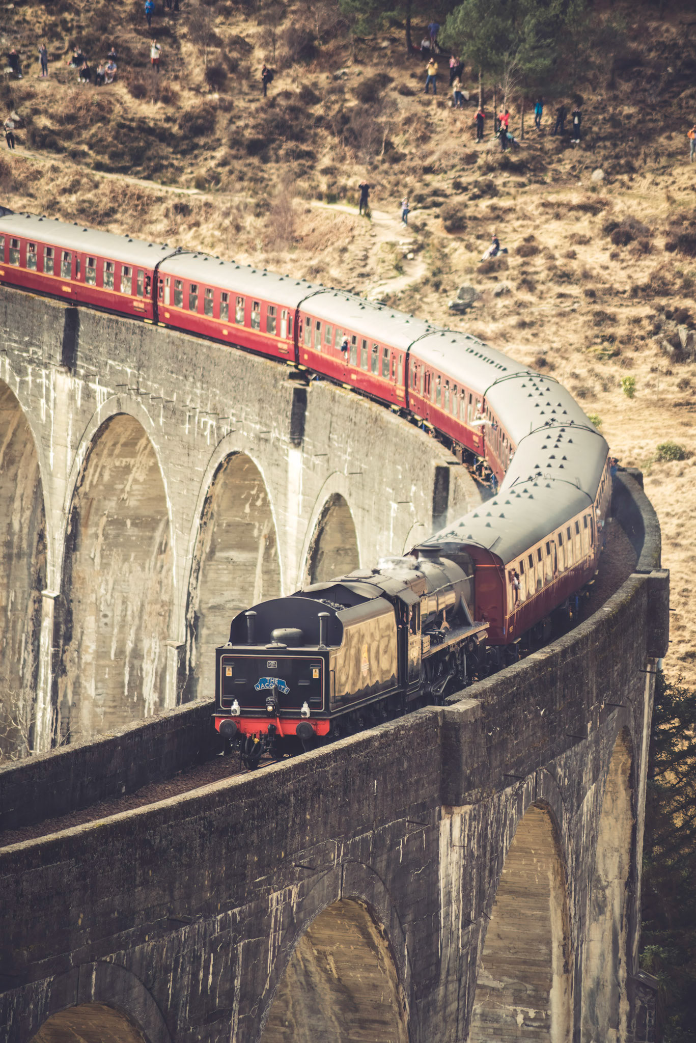 Photographe & Designer web - Paris Le train sur le viaduc — photographie de Maxime Meunier