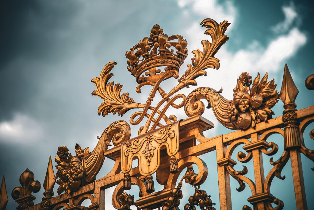 Les dorures et le ciel — photographie de Maxime Meunier